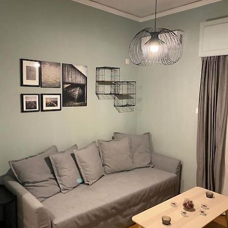 Pent House With Terrace Apartment Pireu Exterior foto